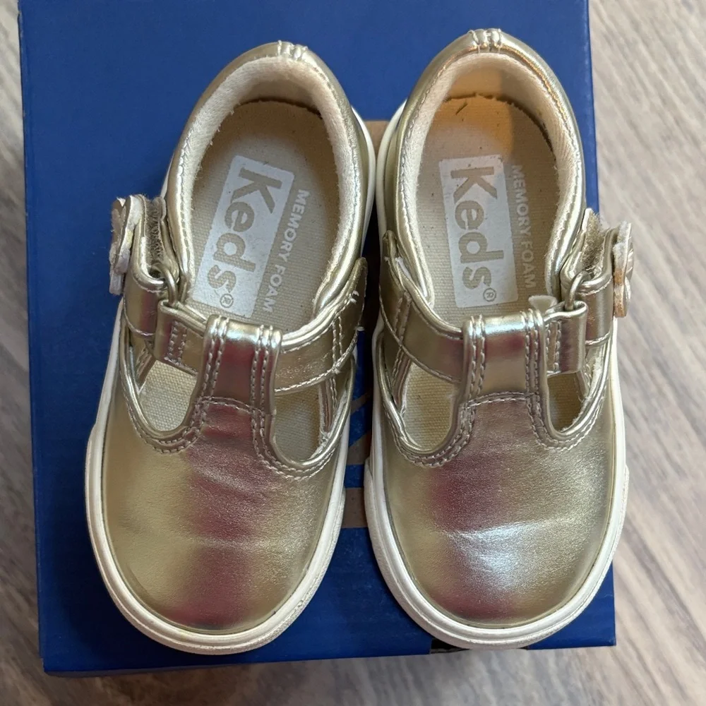 Keds Gold baby girl Shoes with Flower Detail